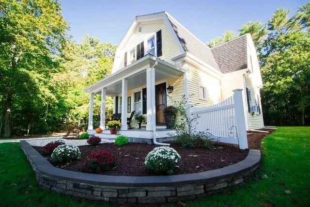 Slide of B & D Construction