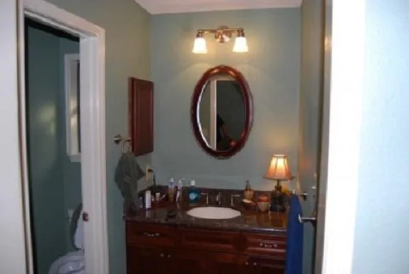 Slide of B & E Contractors