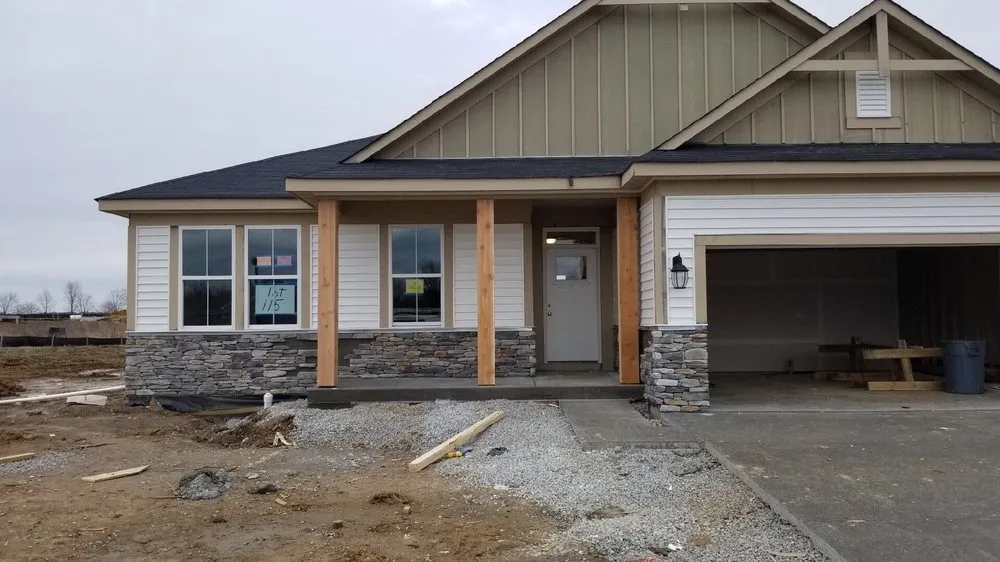 Slide of B & G Roofing & Framing