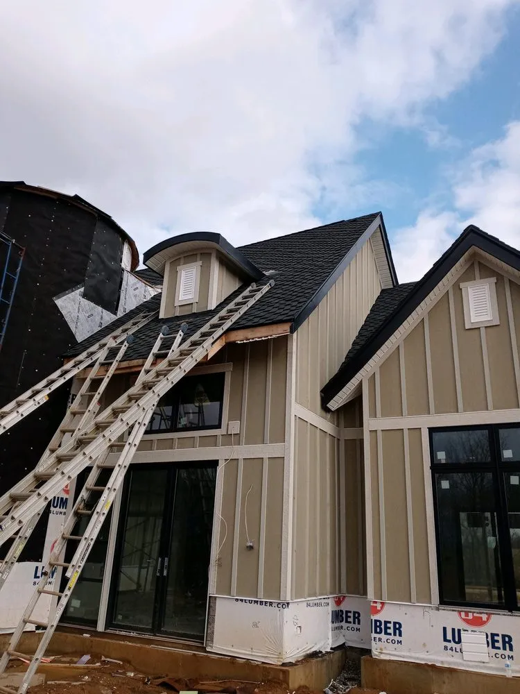Slide of B & G Roofing and Framing