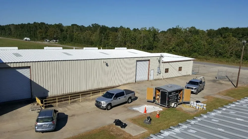 Professional roof replacement in Prairieville,, LA - B & H Construction