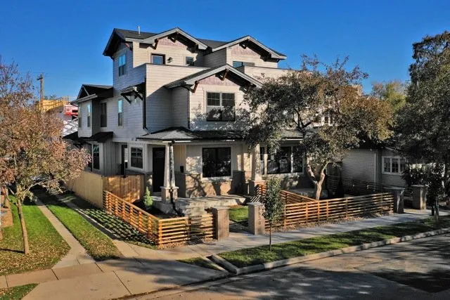 Slide of B & L Roofing