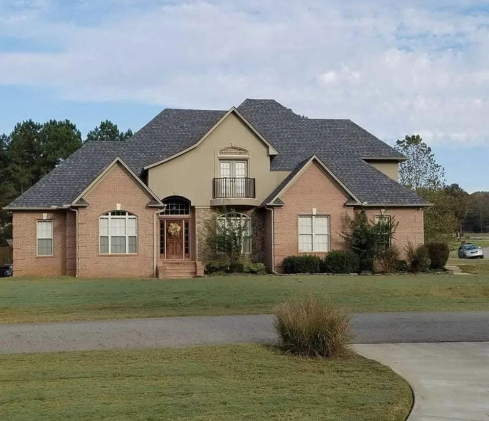 Slide of B & M Roofing