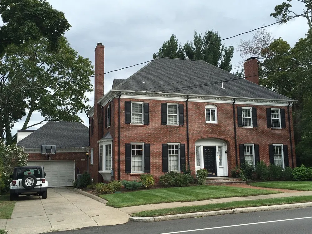 Slide of B & R Fournier Construction