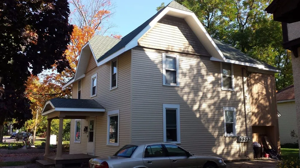 Slide of B & R Seamless