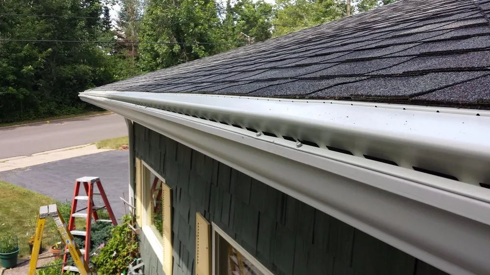 Slide of B & R Seamless