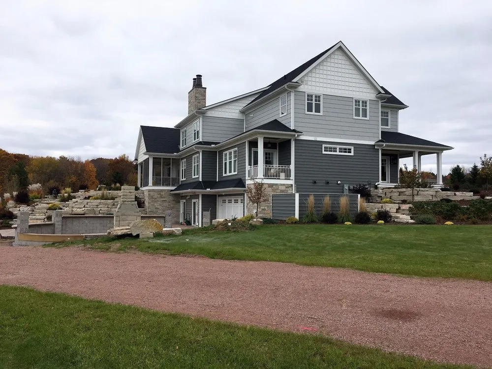 Slide of B & R Seamless