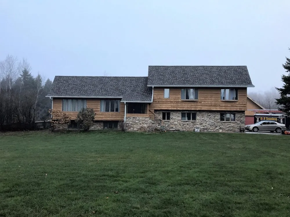 Slide of B & R Seamless