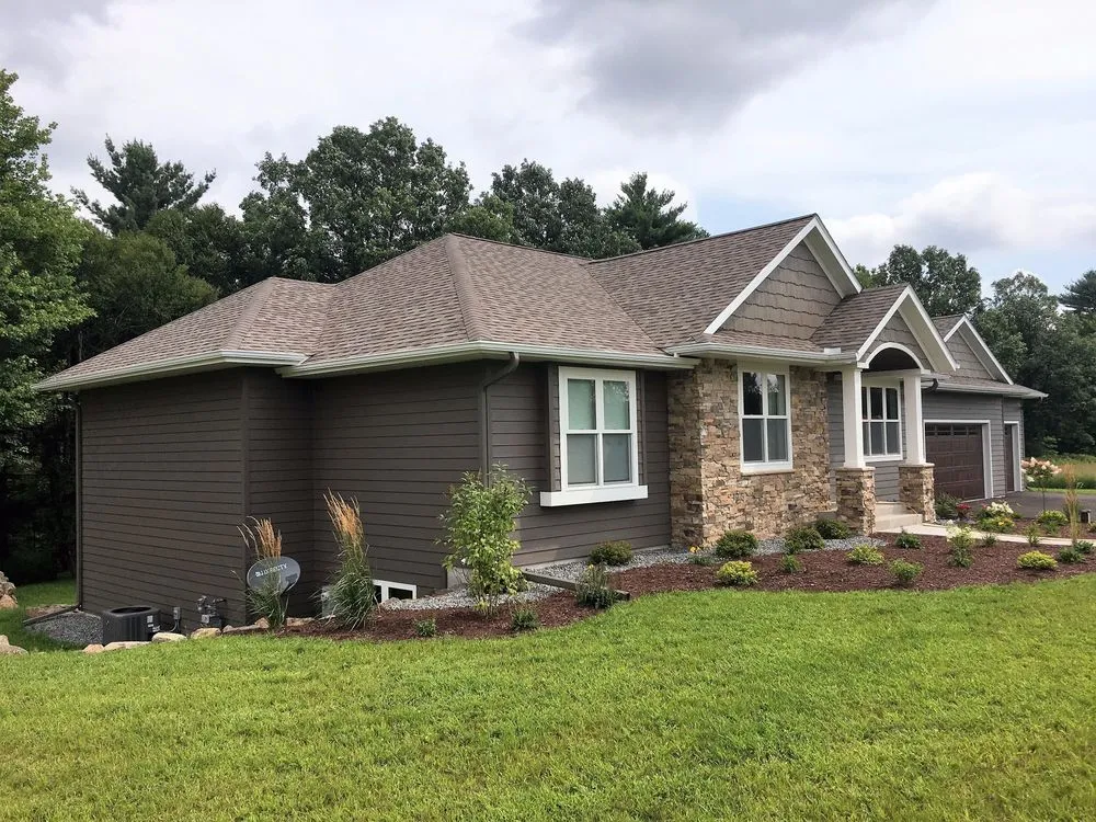 Slide of B & R Seamless