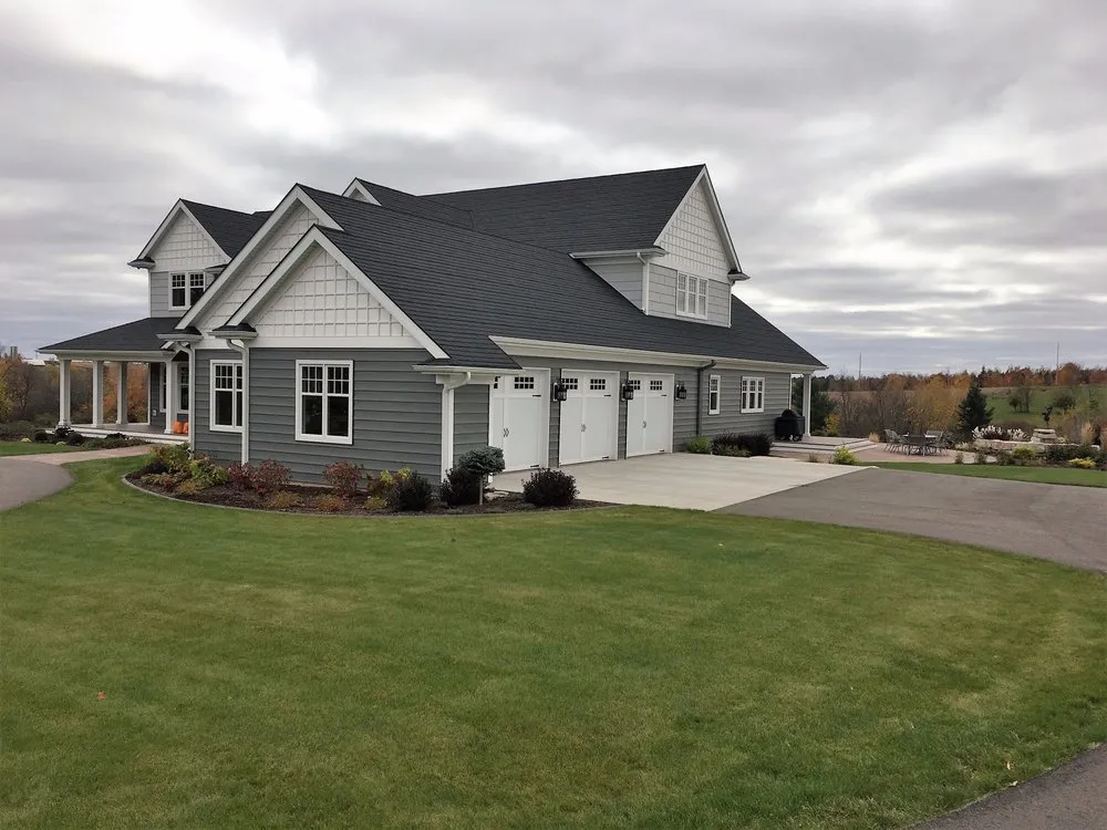 Slide of B & R Seamless