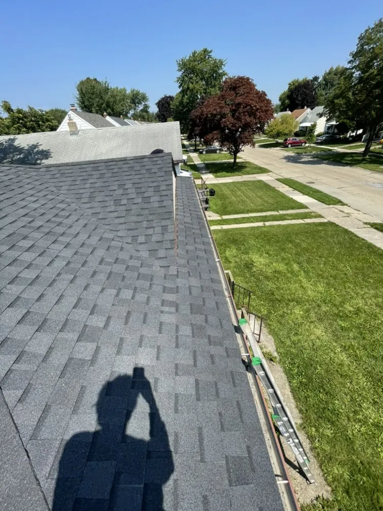 Slide of B & Ts Home Improvement