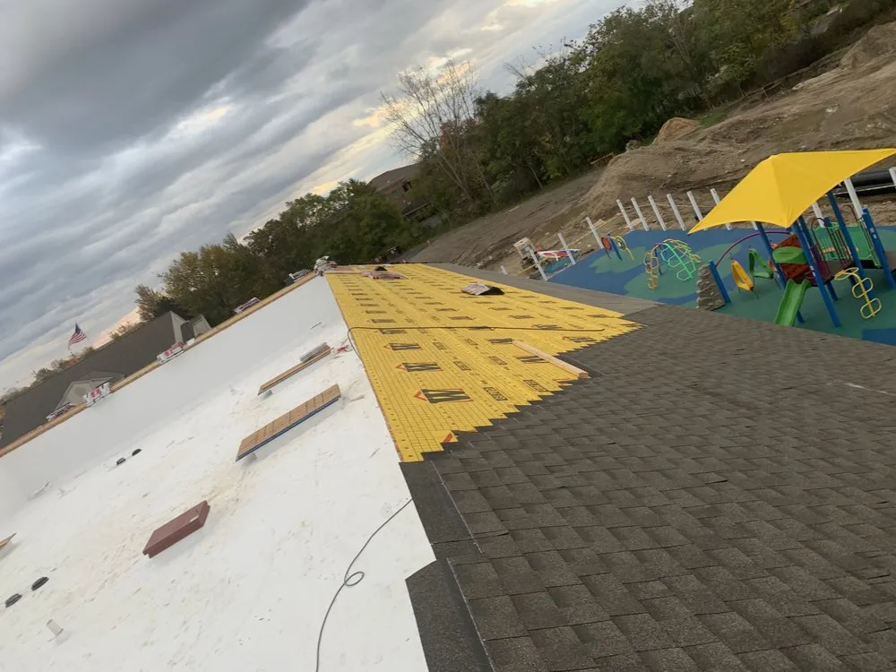 Slide of B & Ts Home Improvement