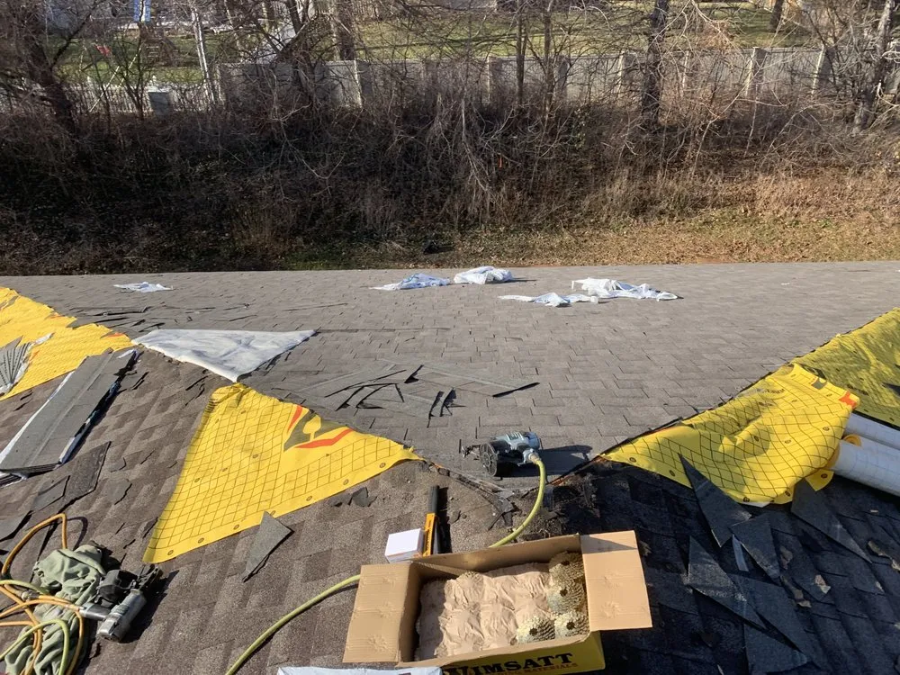 Slide of B & Ts Home Improvement