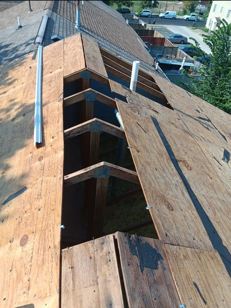 Slide of B & W Contracting