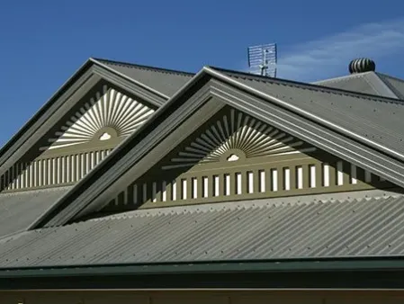 Slide of B R Roofing