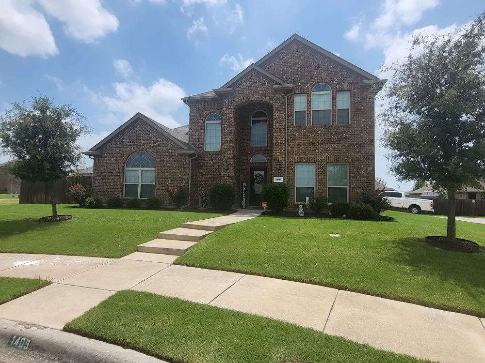 Slide of Bacon Roofing