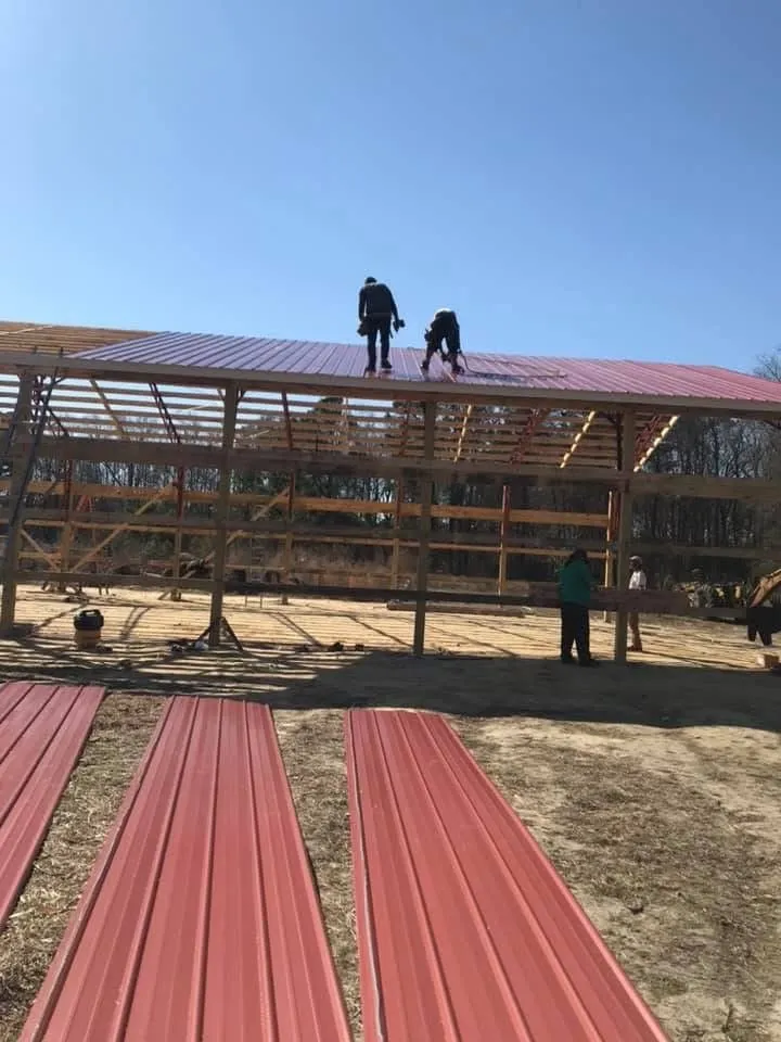 Expert roof replacement experts serving Kenansville, NC - Badger Construction & Roofing