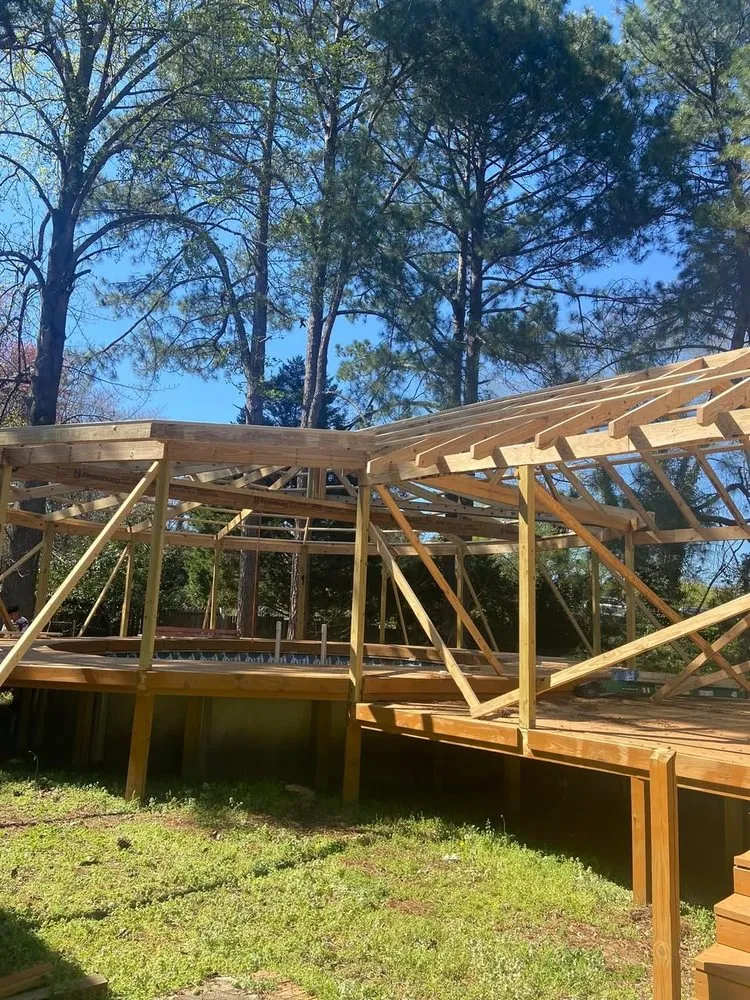 Professional shingle roofing service for fast service in Kenansville, NC by Badger Construction & Roofing
