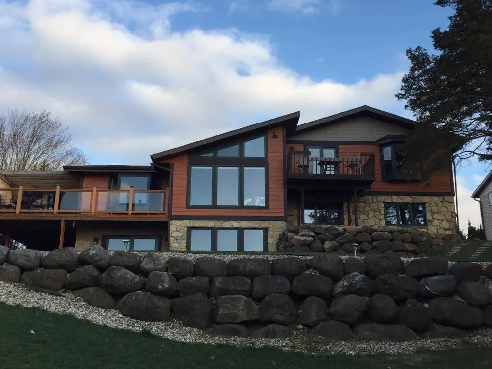 Slide of Badgerland Exteriors & Solar