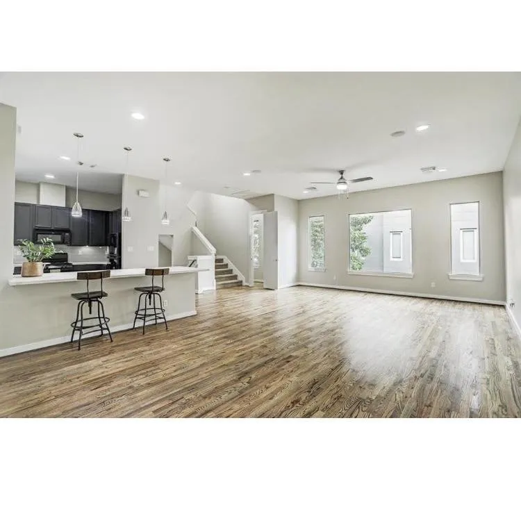 Slide of Bailey Roofing & Construction