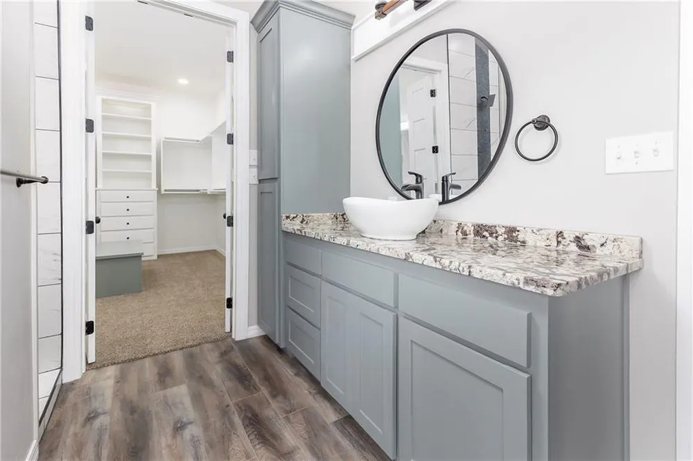 Slide of Bailey's Roofing & Construction