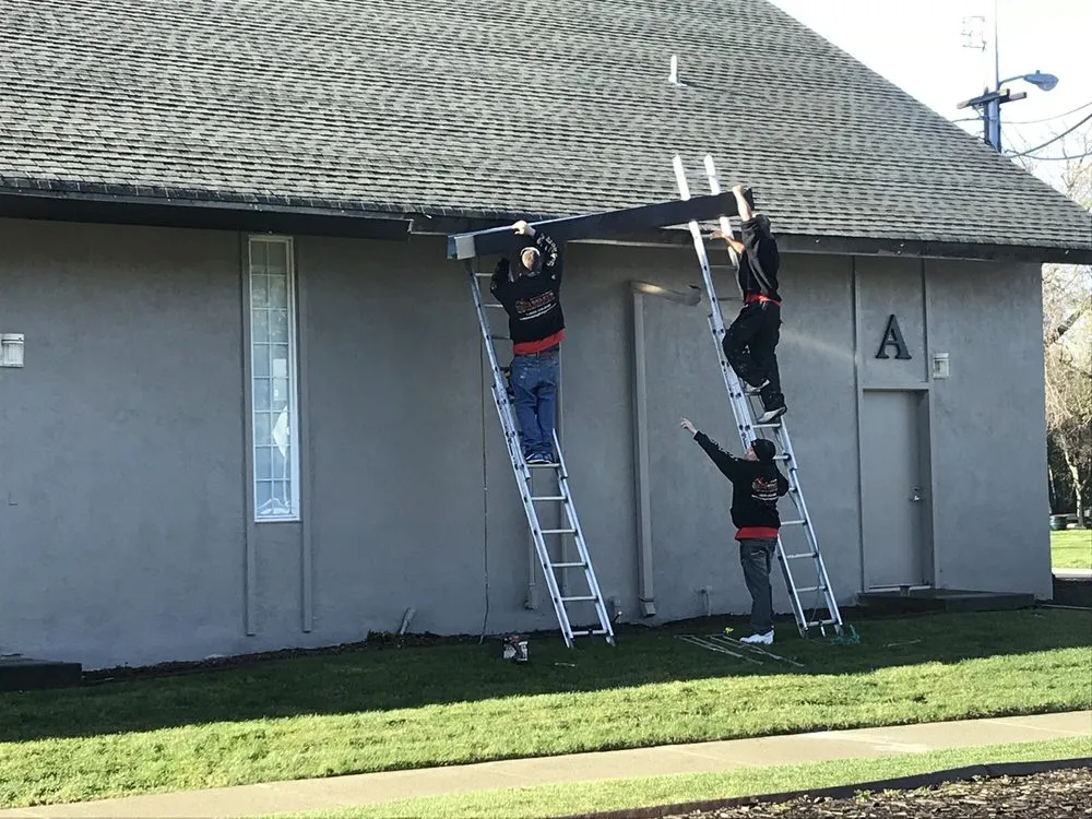 Slide of Bailey's Roofing