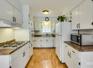 Slide of Bak Brothers