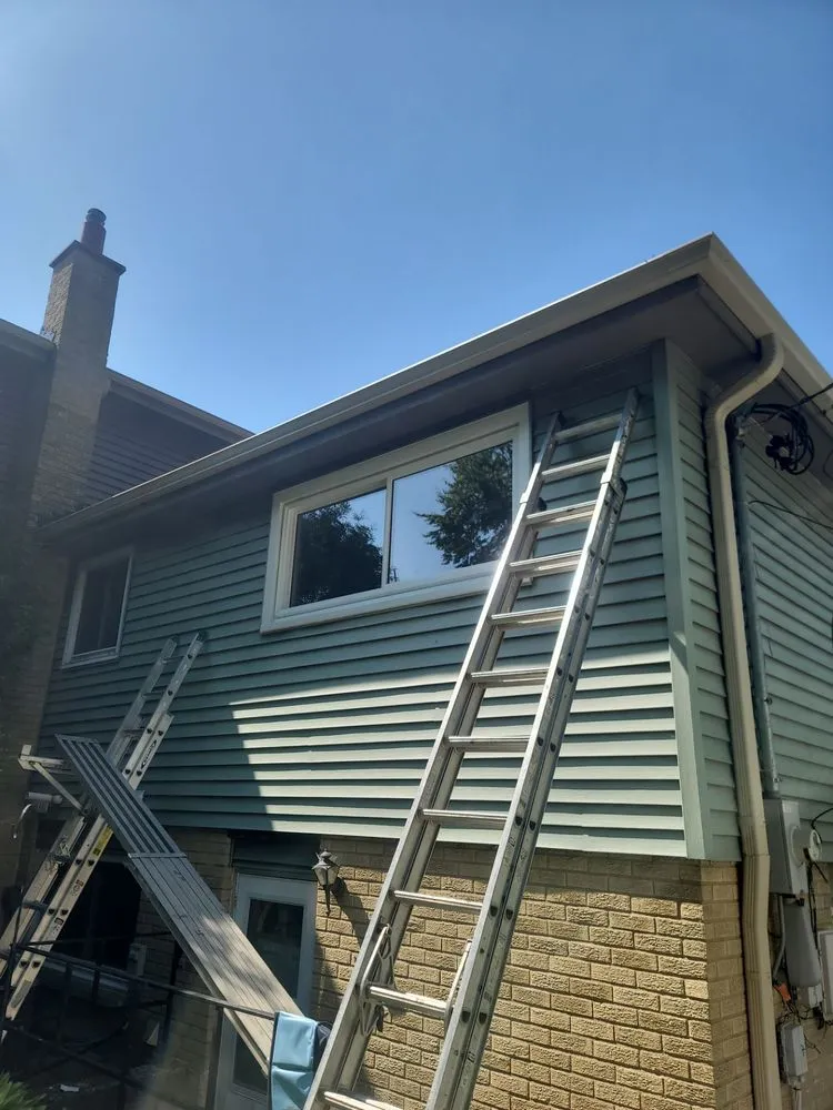 Slide of Bak Brothers