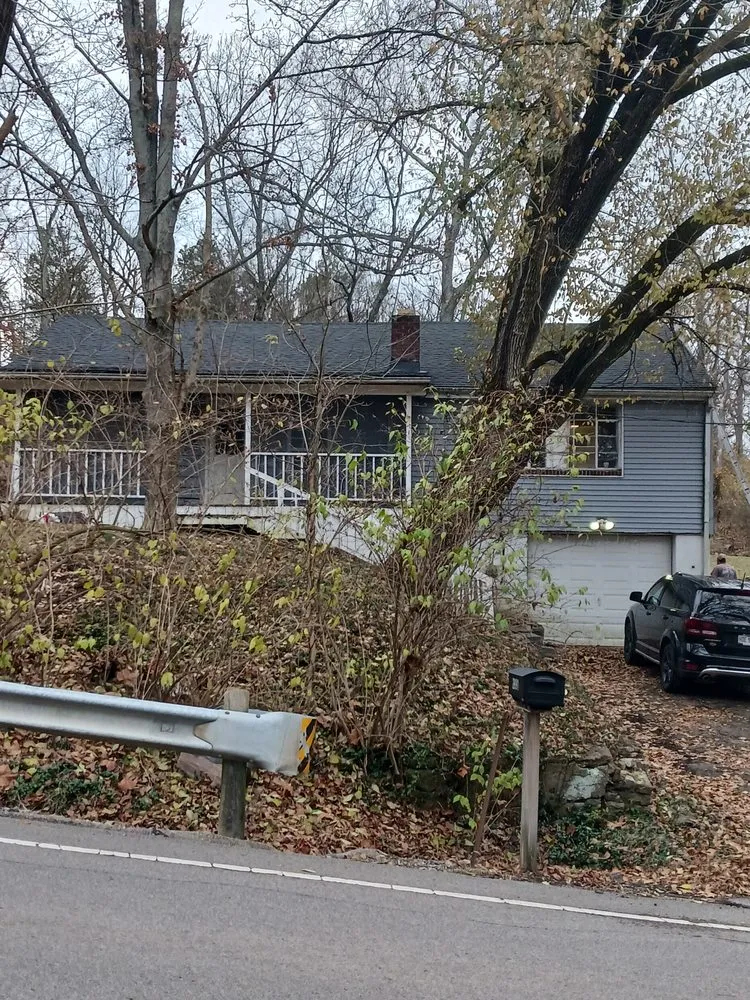 Slide of Baker’s Roofing And Repair