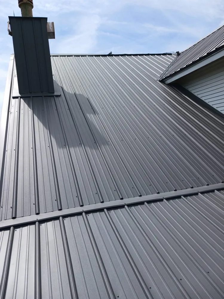 Slide of Baker’s Roofing And Repair