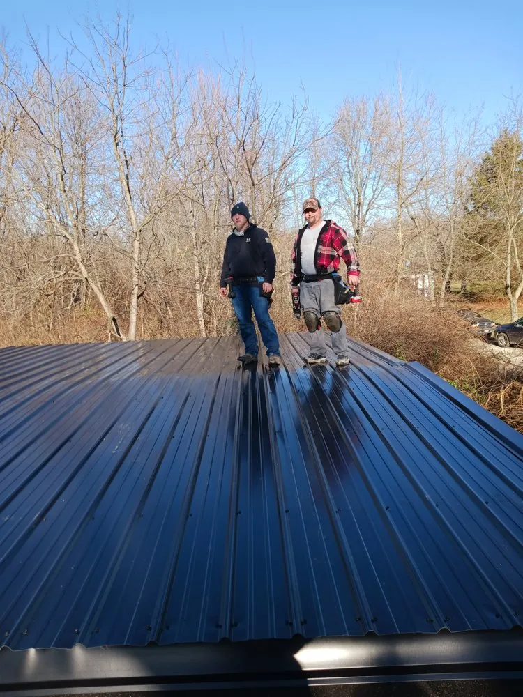 Slide of Baker’s Roofing And Repair