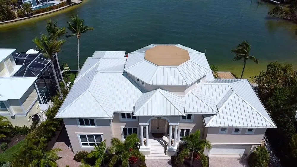 Reliable metal roofing installation experts serving St. Petersburg, FL - Baldwin Roofing Company