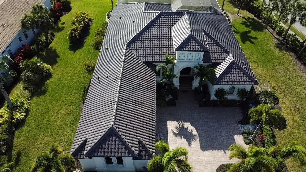 Reliable roof repair for fast service in St. Petersburg, FL by Baldwin Roofing Company
