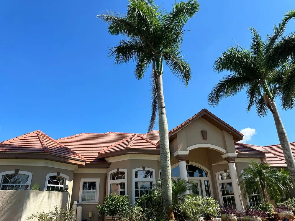 Local roof leak repair in St. Petersburg, FL - Baldwin Roofing Company