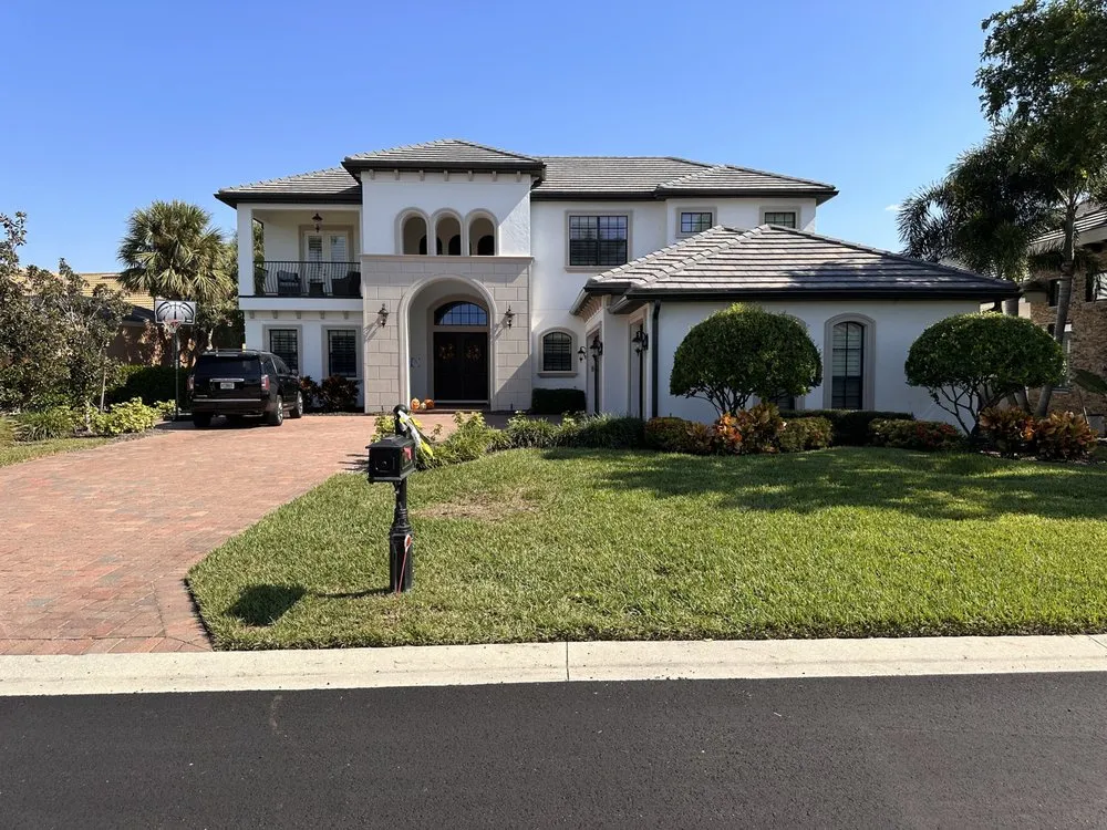 Emergency metal roofing installation for fast service in St. Petersburg, FL by Baldwin Roofing Company