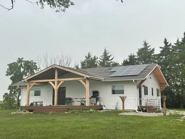 Slide of Balmer Roofing & Solar