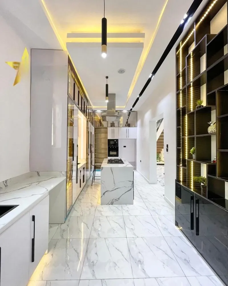 Slide of Balome Construction