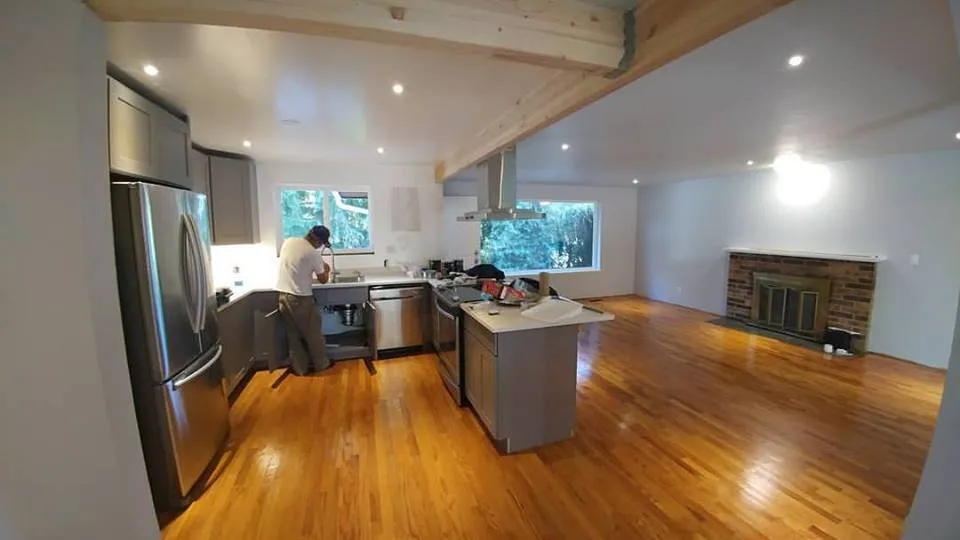 Slide of Baltazar Construction