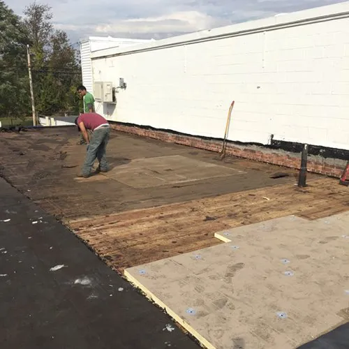 Slide of Bamaca's Roofing