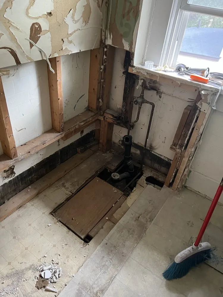 Slide of BAMM Construction Services Inc