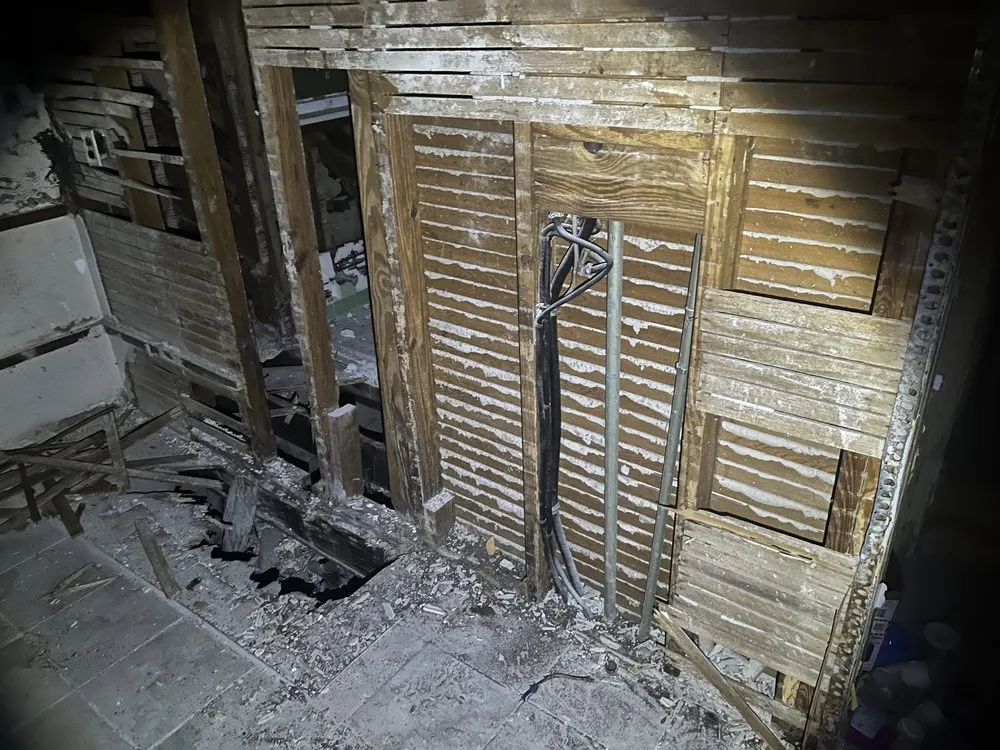 Slide of BAMM Construction Services Inc