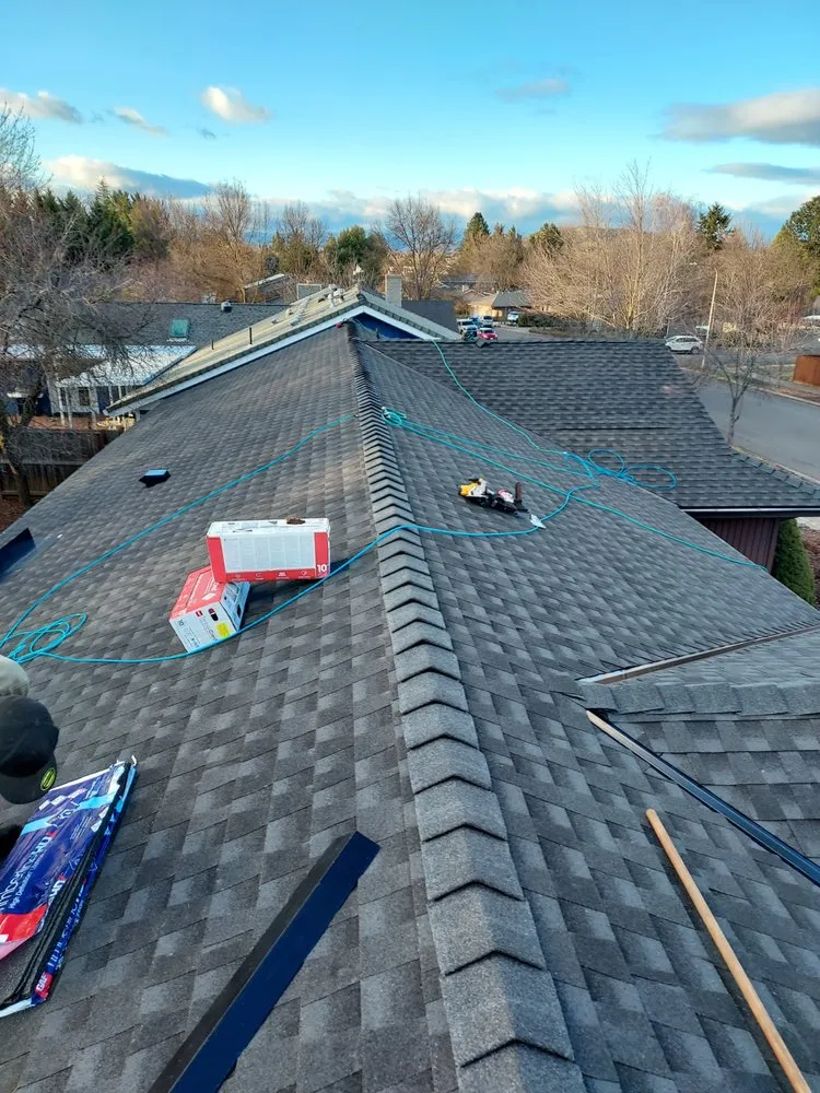 Slide of Bams Roofing & Construction