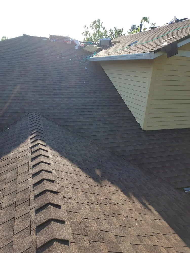 Slide of Bams Roofing & Construction