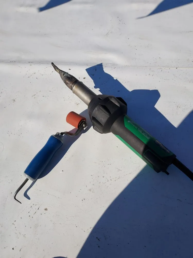 Slide of Bams Roofing & Construction