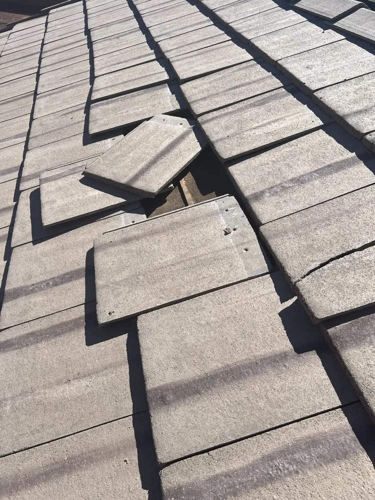 Slide of Bandes Roofing and Coating