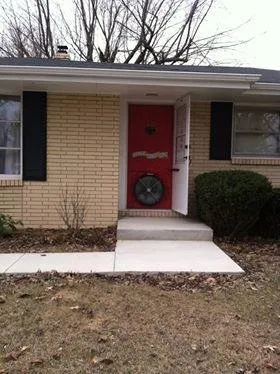 Slide of Banner Construction Company