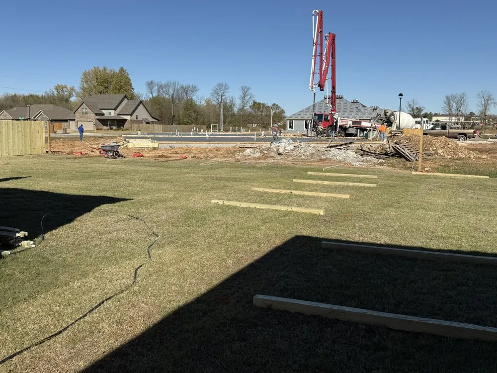 Slide of Banuelos Stucco & Construction