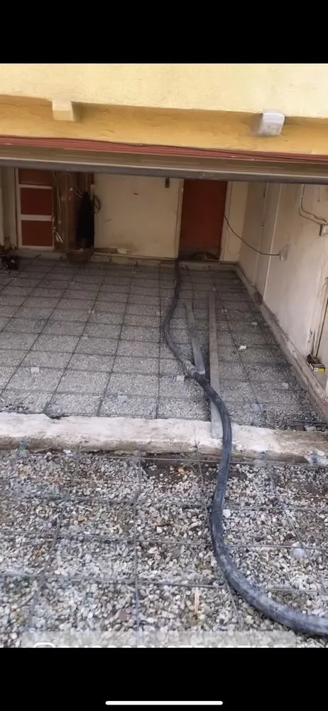 Slide of BAQ Construction