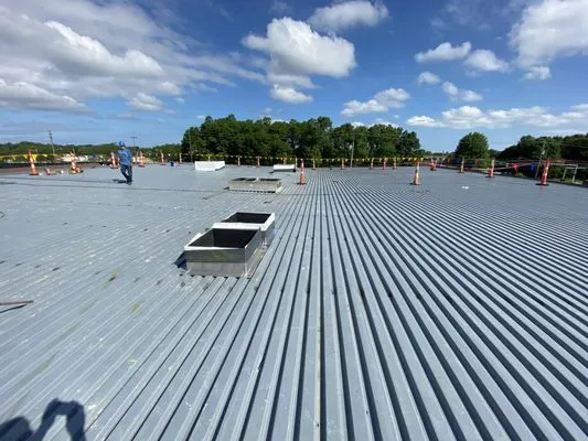 Bar Down Roofing Logo