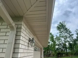 Slide of Bar FZ Seamless Gutter & Property Services 